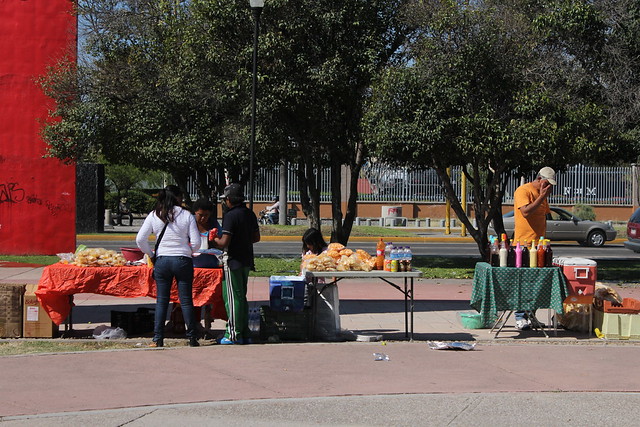 Buscan evitar venta de comida chatarra en escuelas de Aguascalientes