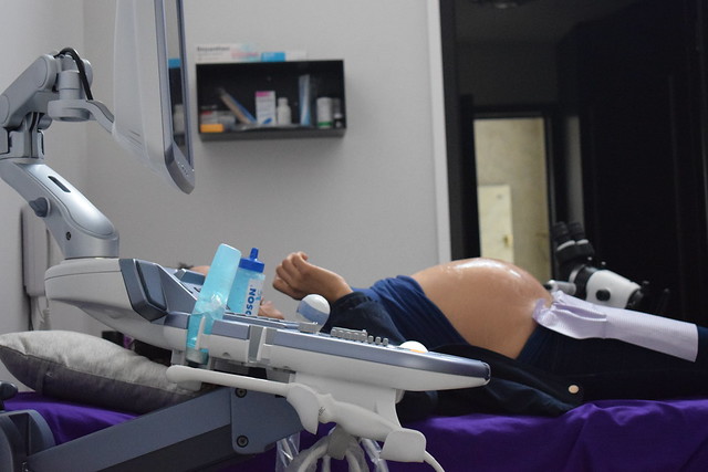 Exhortan a embarazadas en Aguascalientes a realizarse chequeos para evitar riesgos