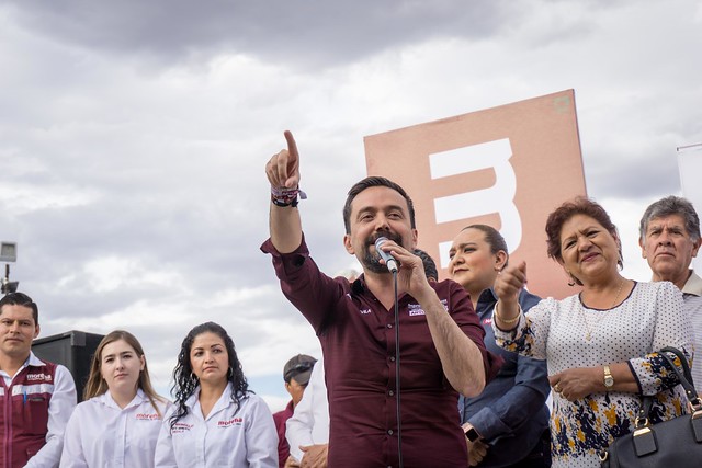 Promete Arturo Ávila creación de programas para combatir desigualdad