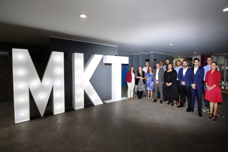 Celebra Autónoma de Aguascalientes 25 aniversario de la Licenciatura en Mercadotecnia  