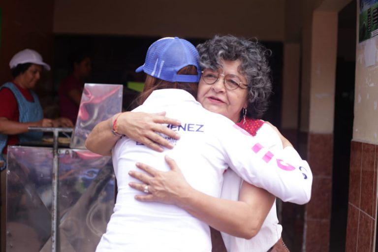 Promete Teresa Jiménez acercar oportunidades de empleo a las colonias