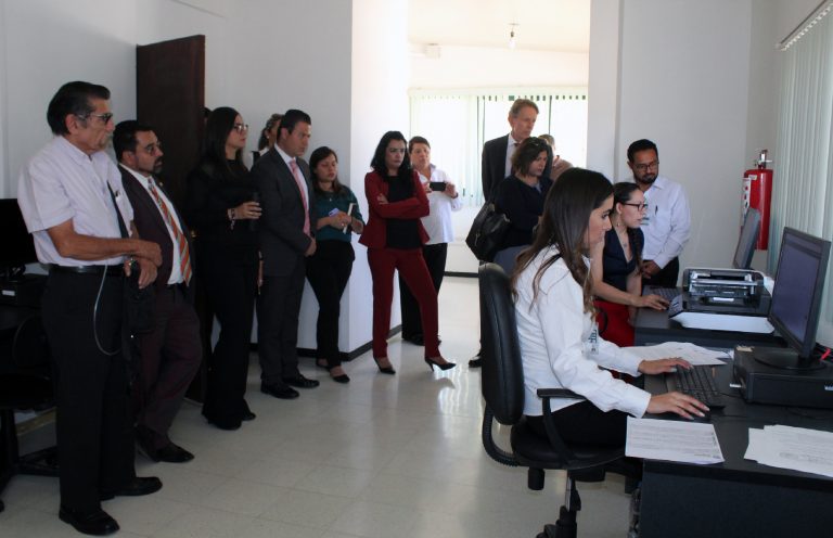 Embajada de los EUA supervisa buen aprovechamiento de recursos donados a Aguascalientes