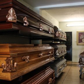 23612195483_498346b7c7_z