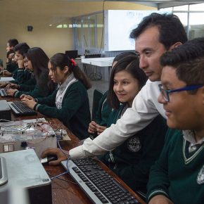 46902532454_59012edec2_z