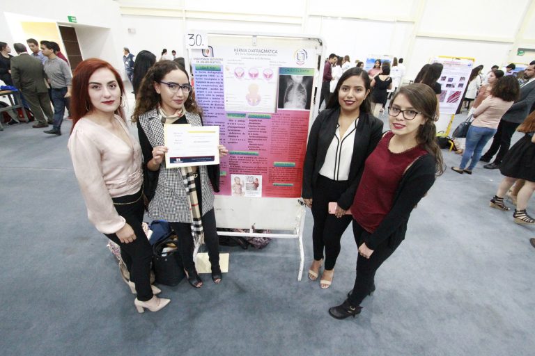 Realizó Autónoma de Aguascalientes XIII Muestra Departamental de Carteles y Material Didáctico