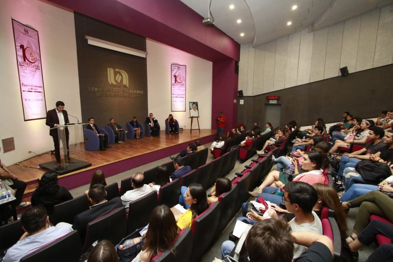 Celebra Autónoma de Aguascalientes décimo aniversario de la licenciatura en Administración de la Producción y Servicios