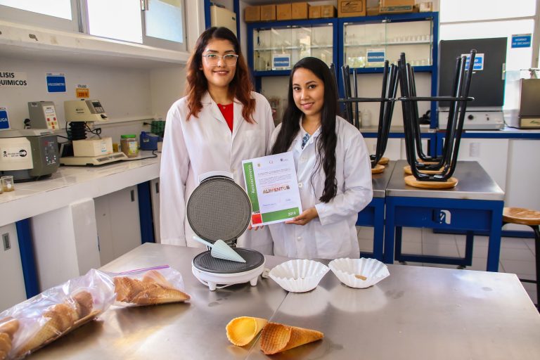 Crean alumnas de la Autónoma de Aguascalientes conos para helado a base de granos de cebada
