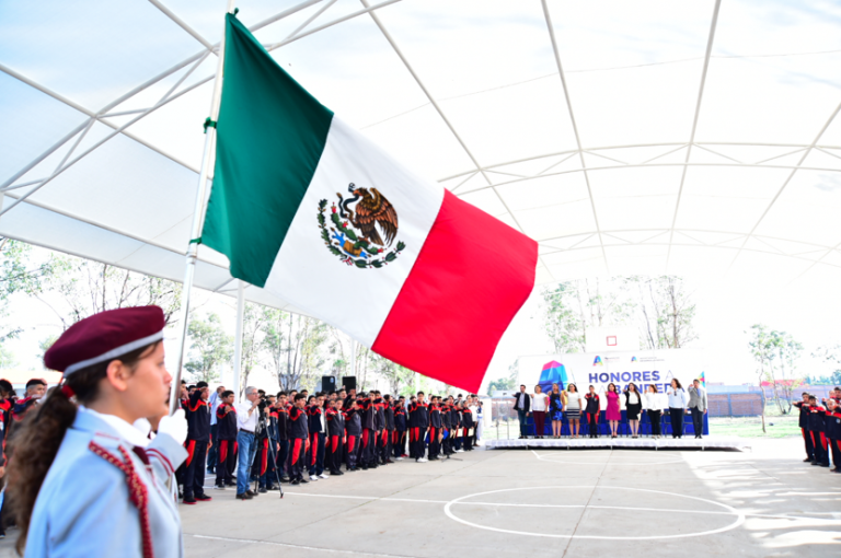 Visitó alcaldesa de Aguascalientes secundaria de Calvillito