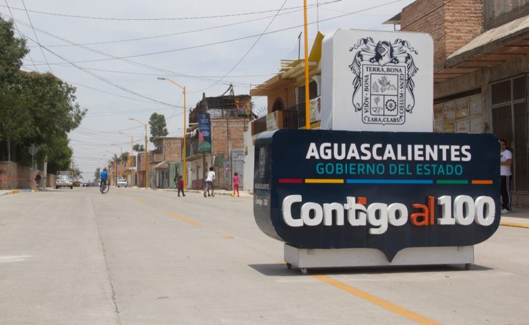 Se entregaron obras de pavimentación por 5.8 mdp en Pabellón de Arteaga, Aguascalientes