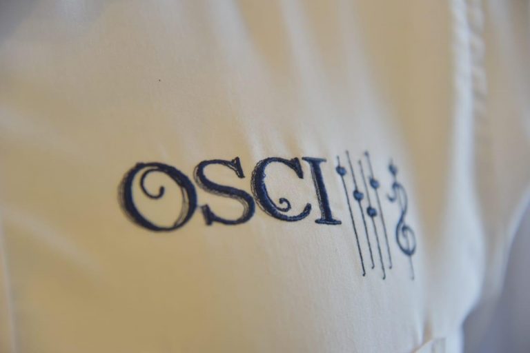 Entregan uniformes a la Orquesta Sinfónica y Coro Infantil de Jesús María, Aguascalientes