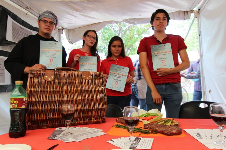 Se presentaron 82 proyectos en la 37 Muestra Emprendedora de la Autónoma de Aguascalientes