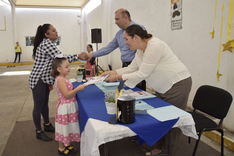 Egresan alumnos de preescolar del CADI 1 del DIF Aguascalientes