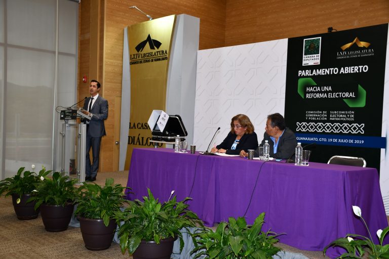 Debe dotarse de autonomía financiera a Institutos Electorales estatales