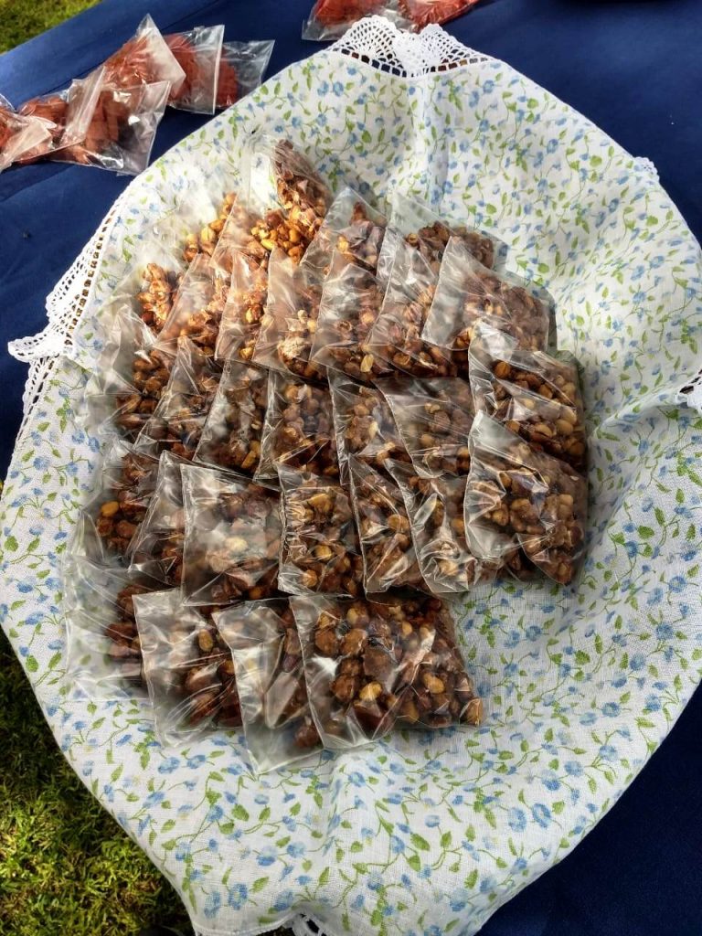 Entregan constancias a 20 emprendedoras de Salto de los Salados 