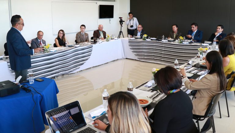 Fortalece IEA calidad educativa y perfil de egreso de estudiantes de Universidades al 100 en Aguascalientes