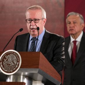 Man771anera_AMLO-4_18