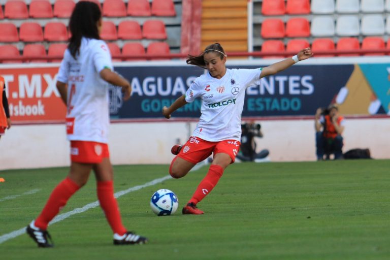 Caen Centellas de Aguascalientes ante Chivas