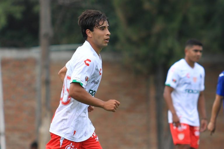 Recibe Necaxa a fuerzas básicas de Cruz Azul