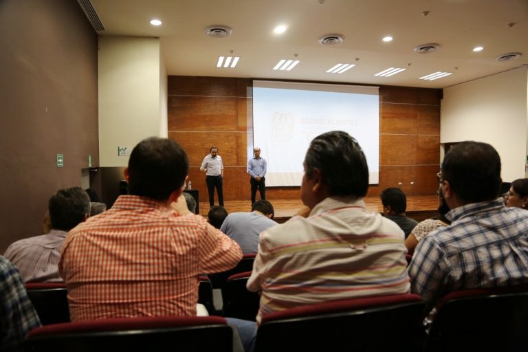 Realizan sesión informativa para asociaciones religiosas y de culto en Aguascalientes