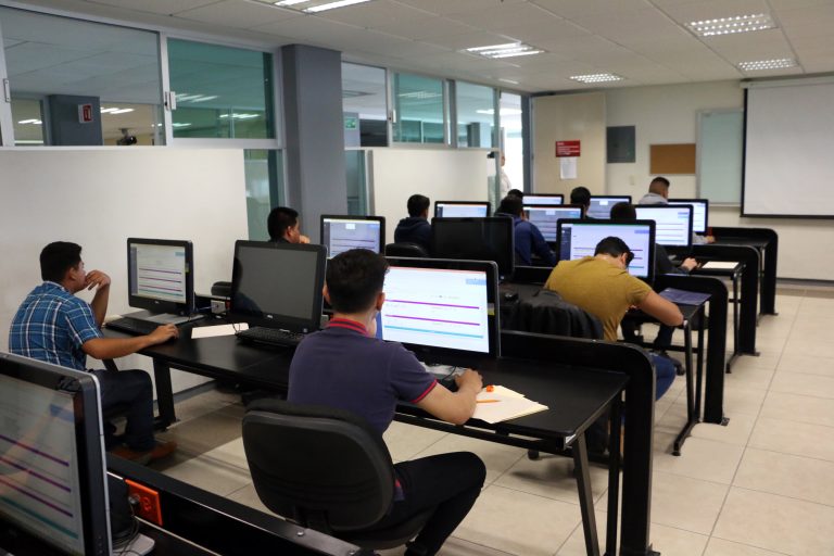 Aplicó UTR Aguascalientes cuarto examen de admisión