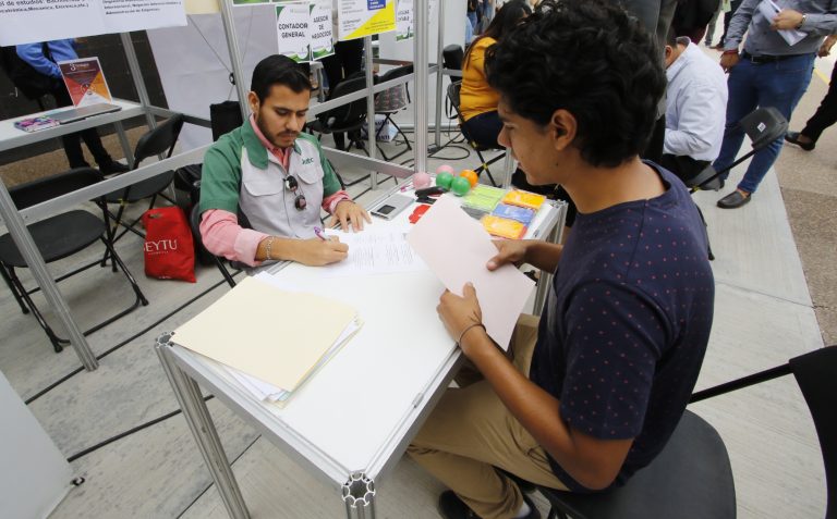 Habrá más de 300 vacantes en la feria del empleo de la Autónoma de Aguascalientes