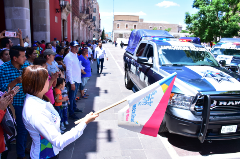 Entregan patrullas a policía de la capital de Aguascalientes
