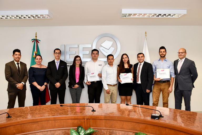 Reconoce Instituto Estatal Electoral de Aguascalientes a integrantes del SPEN