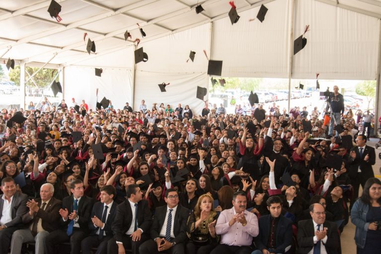 Reciben su título universitario 366 nuevos profesionistas de la UTN Aguascalientes