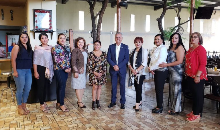 Se reúnen mensualmente instancias municipales y estatal de la mujer en Aguascalientes