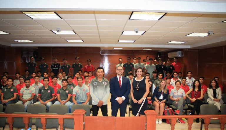 Renuevan Necaxa y UVM Aguascalientes convenio educativo 