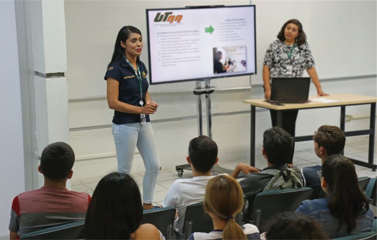 Da UTN Aguascalientes curso-taller sobre oportunidades profesionales a aspirantes 