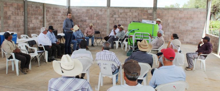 Eentregan equipo a productores de vid de Cosío, Aguascalientes, y apoyos del Seguro Agrícola   