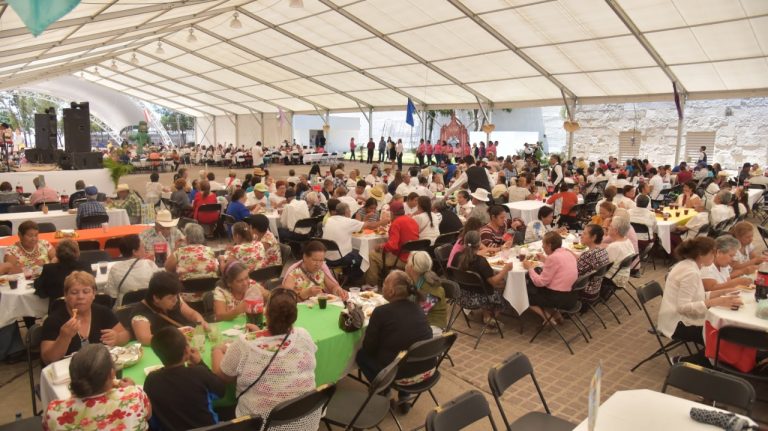 Celebra DIF de Jesús María, Aguascalientes, el Día del Abuelo con los clubes del Inapam