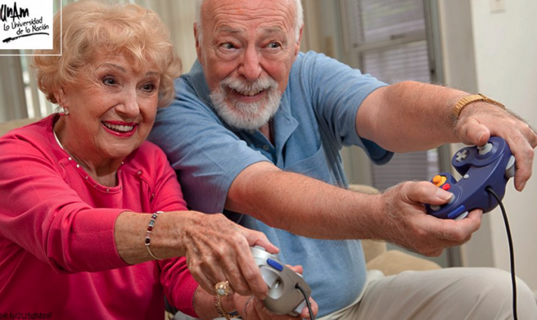 Avanza la “abuelidad” liberadora, rebelde y reveladora   