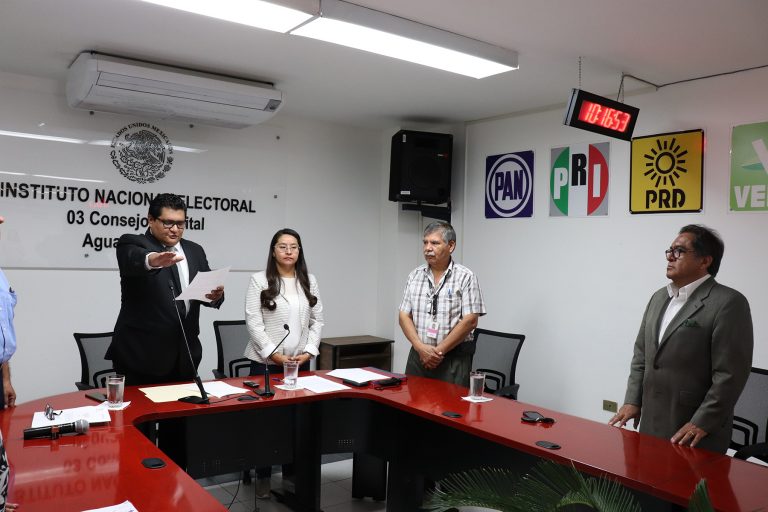 Rinde protesta vocal ejecutivo de la 03 Junta Distrital del INE Aguascalientes     