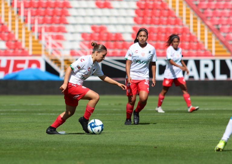 Centellas de Aguascalientes muestran mejoría pero caen ante Querétaro