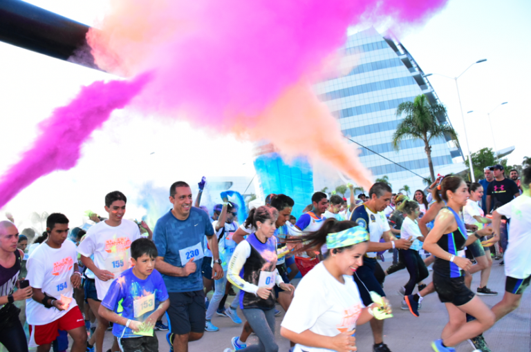 Llevan a cabo la Carrera de Colores, Conecta Juventud 2019 
