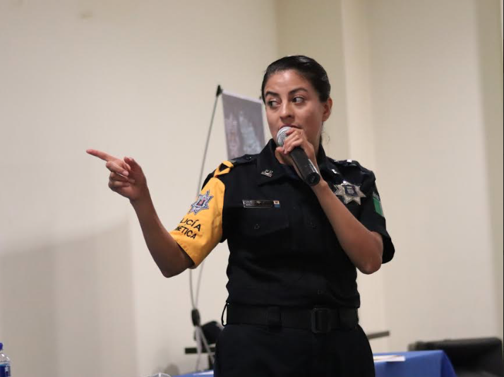 Imparte Policía Cibernética curso a personal del IAM
