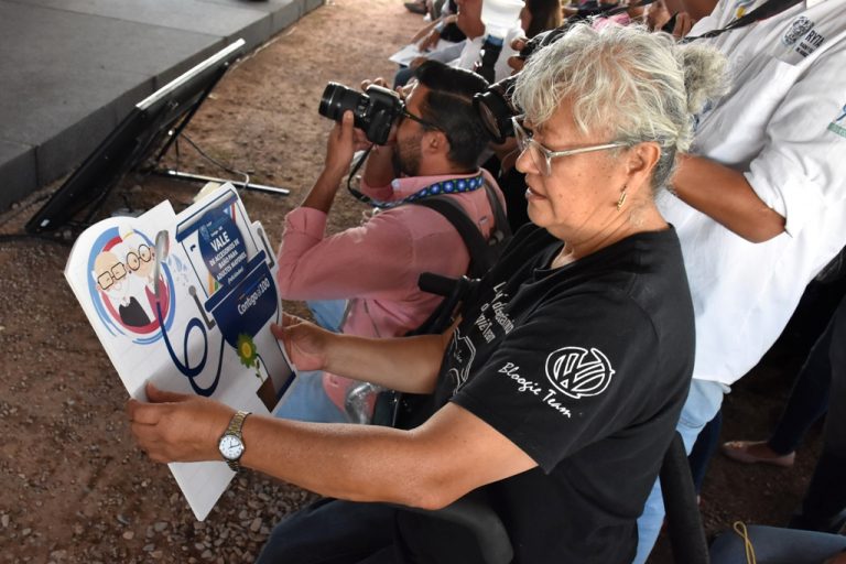 Realiza Orozco recorrido por colonias de Aguascalientes