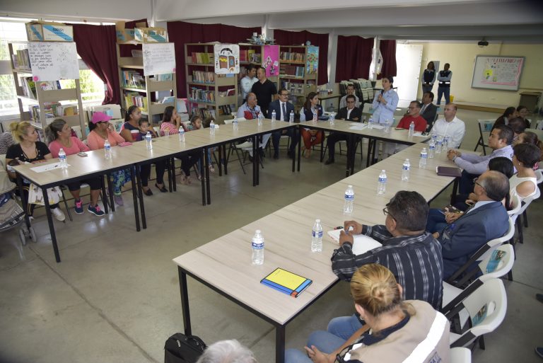 Inicia programa Familias Fuertes en Mirador de las Culturas en Aguascalientes
