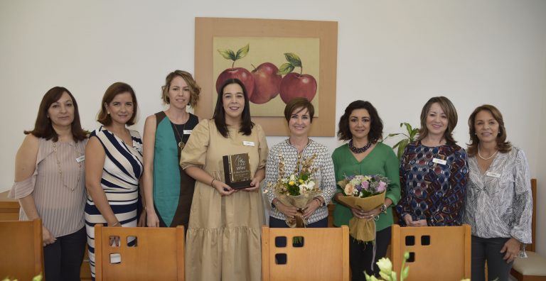 Reconoce DIF labor de asociación civil para que mujeres de Aguascalientes en desamparo salgan adelante con sus hijos