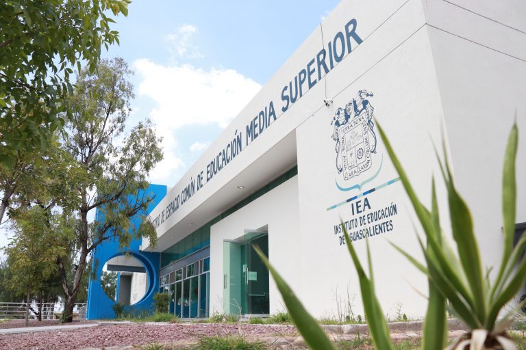 Cambia ubicación Dirección de Educación Media y Superior 