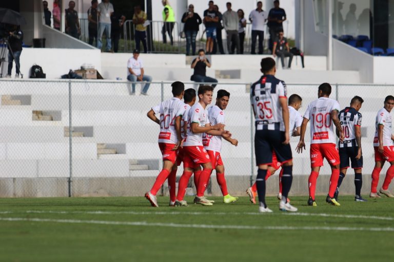 Fuerzas básicas de Necaxa dividen resultados con Monterrey