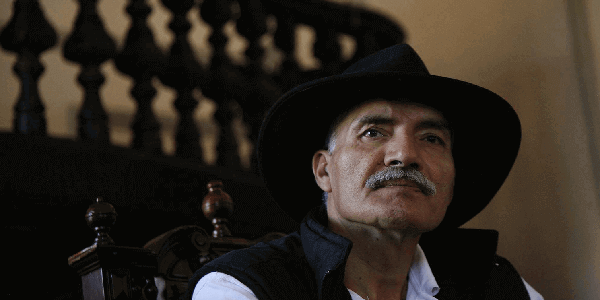 Condena el Issste las expresiones de José Manuel Mireles