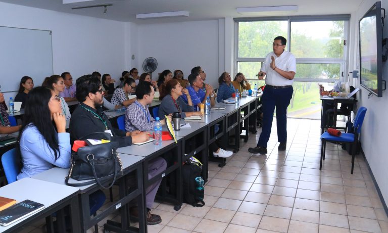 Realiza Autónoma de Aguascalientes Tercer Encuentro en Desarrollo Organizacional   