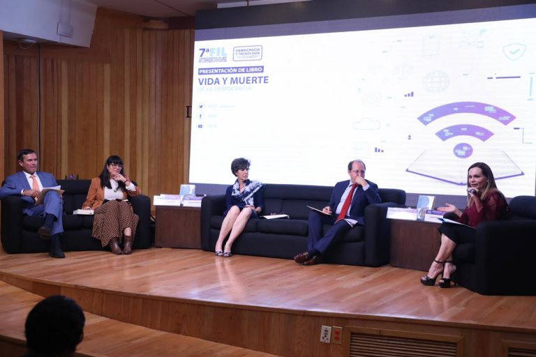 Responsabilidad de todos, que la democracia no muera   