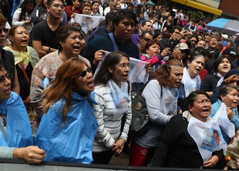 Rinden tributo a José José en la colonia Clavería, Azcapotzalco, donde creció el cantante