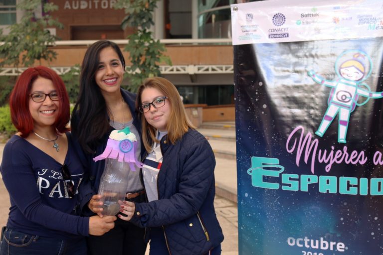 Mujeres al espacio busca acercar a las jóvenes a la ciencia 