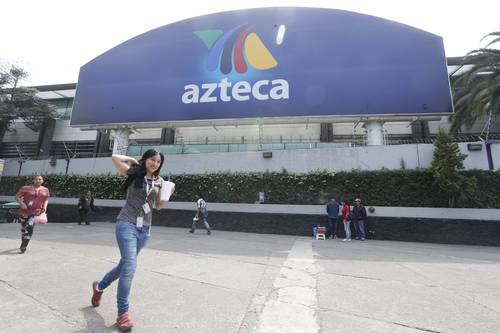 Caen acciones de Televisa y TV Azteca