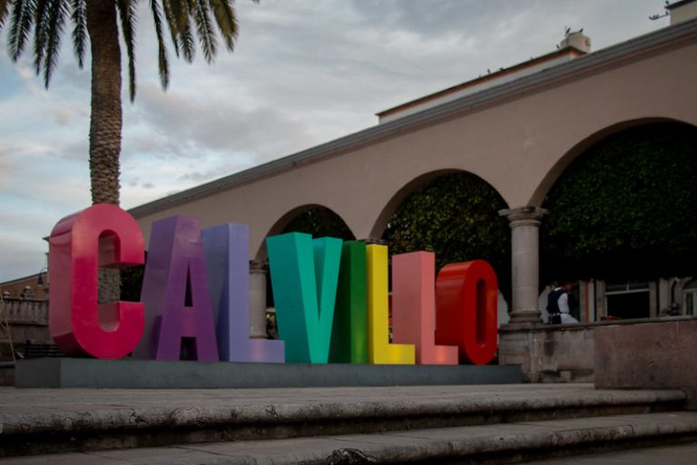Rinden homenaje a Felipe González González con nombramiento de vialidad en Calvillo, Aguascalientes